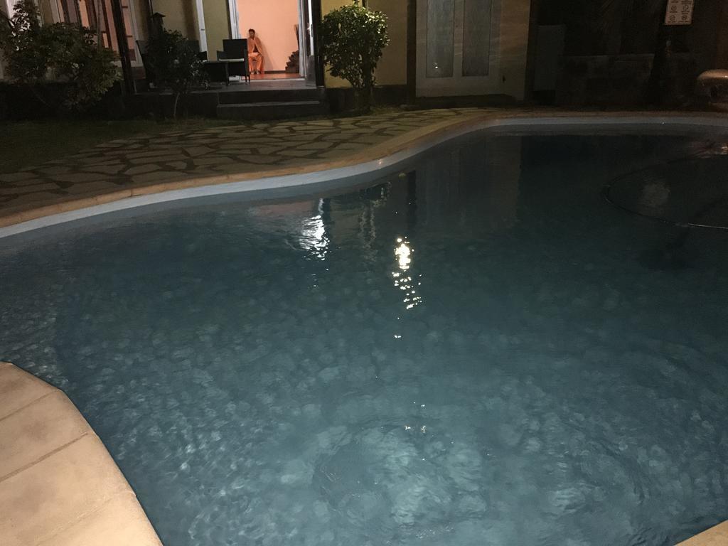H&K Villa Blue Bay Eksteriør billede